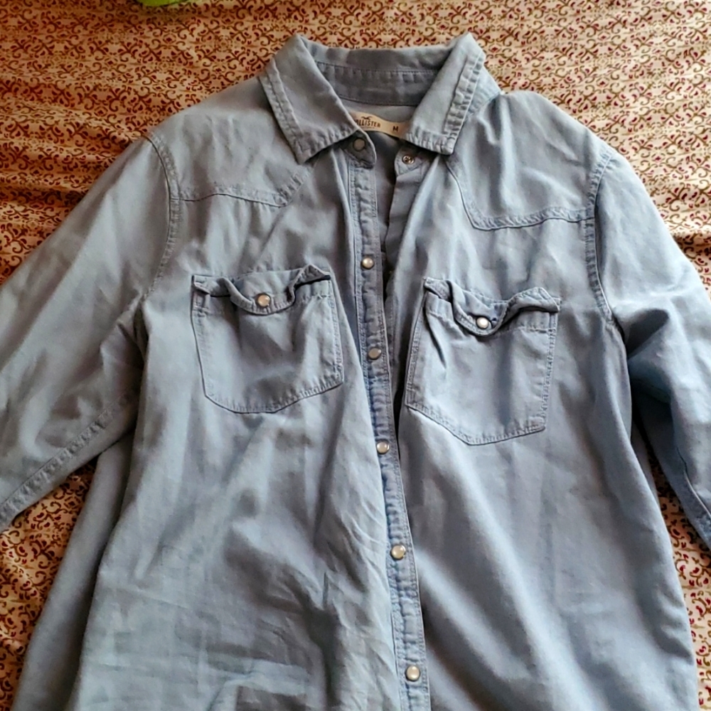 Hollister button up